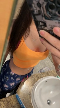 Sky, 20, Canada