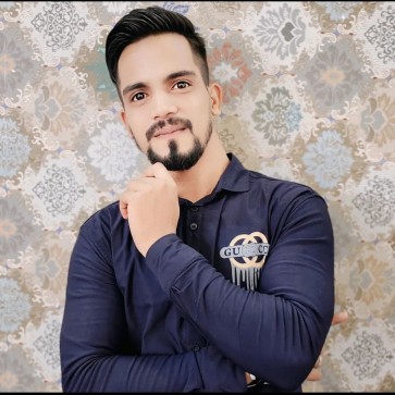 Iam Muzzu , 29, India