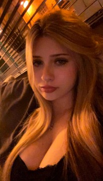 Nooni, 18, Germany