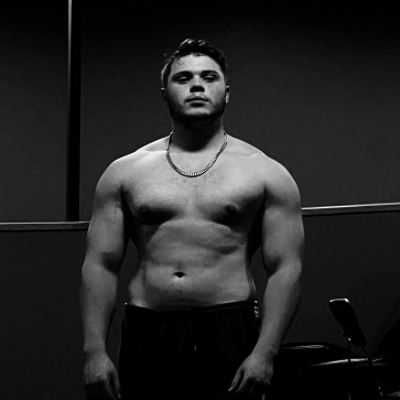 Axel , 21, Sweden