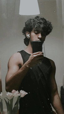 Harry, 21, India