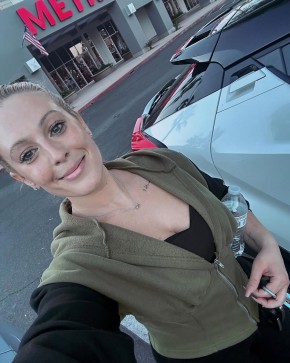 Susan, 34, United States