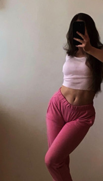 Sienna, 18