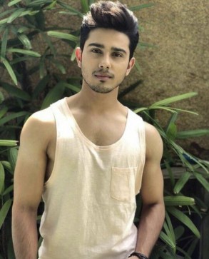 Raihan, 27, India