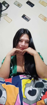 Angie Lyn, 18, Philippines
