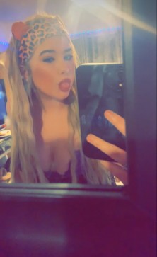 Summer, 18, United Kingdom