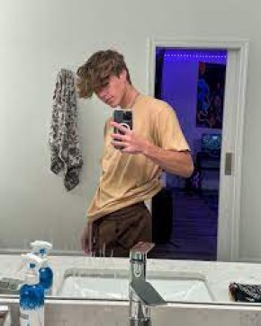Brayden Wade, 18, United States