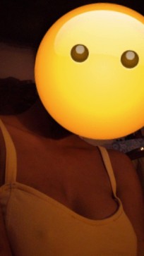 Clear_crystals, 18, Jamaica