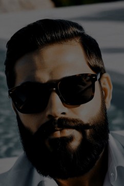 Ishern, 30, Maldives