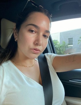 Linda Bruce, 35, United States