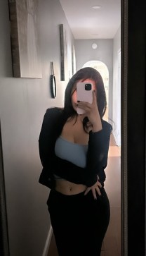 Isa, 18, United States