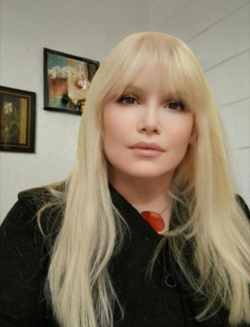 Emily Rose, 43, Australia