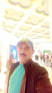 Ahmad, 35, Qatar
