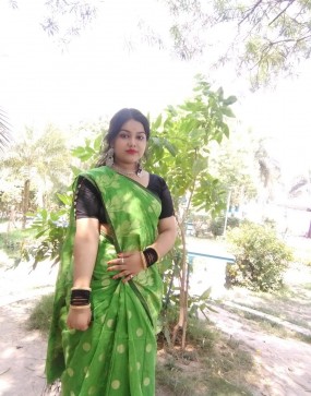 Esha, 99, India