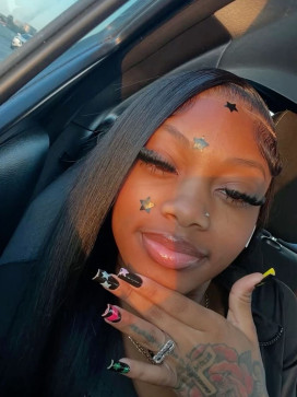 Aaliyah, 19, United States
