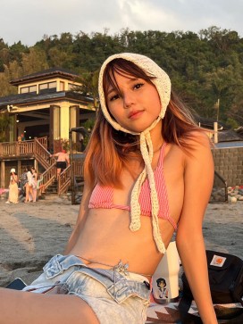 Annie, 24, Philippines