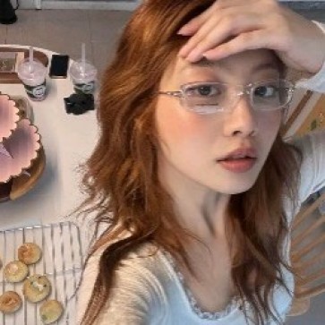 Porsh, 21, Philippines