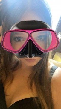 EliseSell, 18, Poland