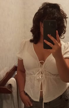 Willmakeumine, 21, Italy