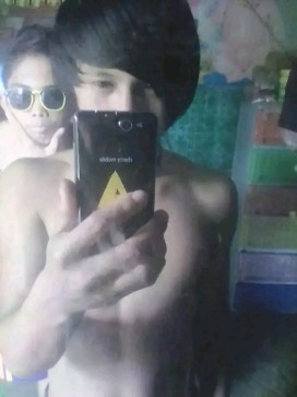 Carlo, 19, Philippines