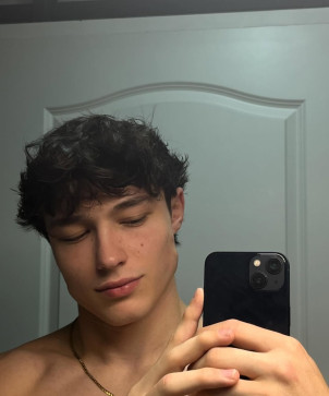 Jim, 18, United States