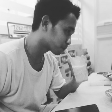 Sahit, 23, Indonesia
