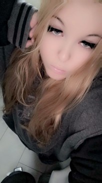 Malyssa, 19, Canada