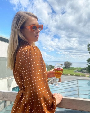 EmmaSmith, 38, United States
