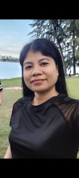Elle, 40, Philippines