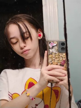 Sevanna, 18, United States