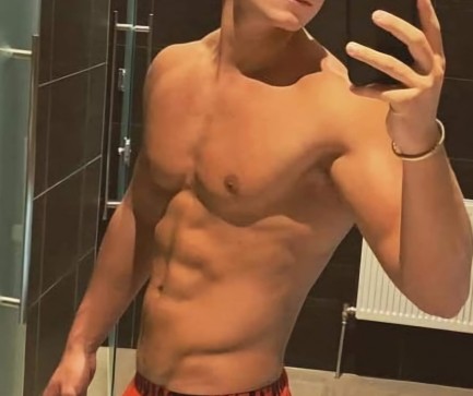 David, 21, Germany