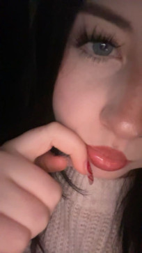 Oceanflowerss, 18, United States