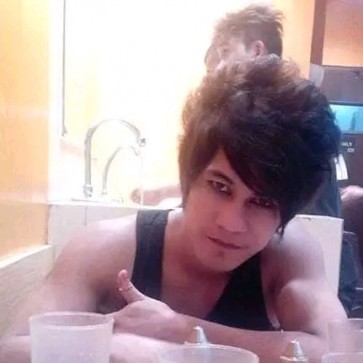 Cyber, 18, Philippines