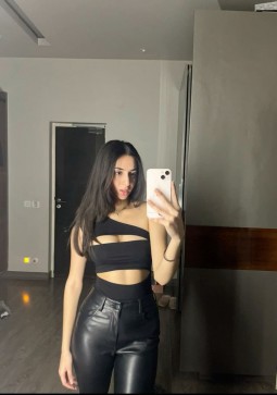 Riana Zane, 20, Philippines