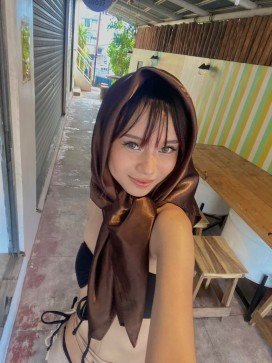 Lizzyyy, 24, Philippines