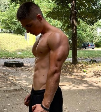 Aleksandar Ristic, 18, Serbia