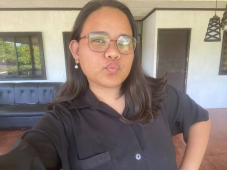 Cristel, 18, Philippines