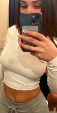 Valeria, 18, United States