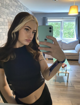 Jennifer Jordan, 18, United Kingdom