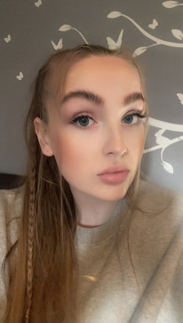 Sophhh, 23, Ireland