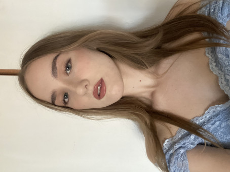 Kayla, 21, South Africa
