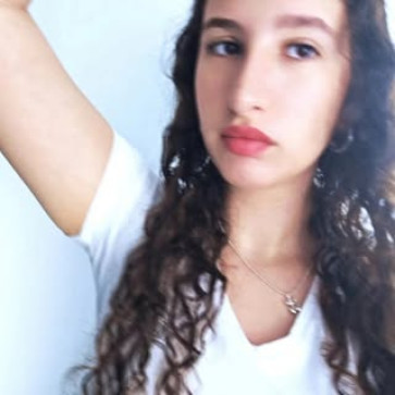 Lian, 18, Israel