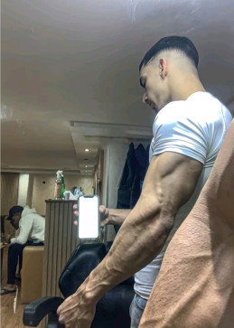 Jdjdj DJDBDjdj, 99, Algeria
