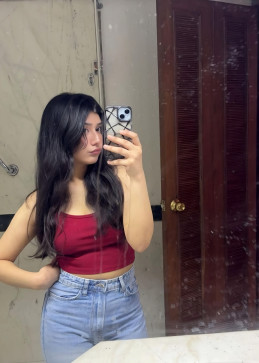 Kate, 21, India