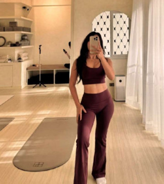 Vanessa Bautista, 44, Philippines