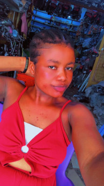 Mina, 29, United States