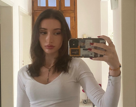 ZzZ, 25, Italy