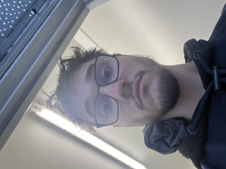 Fojan, 20, Austria