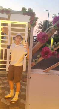 , 18, Italy