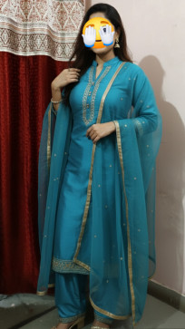 Janvi, 21, India